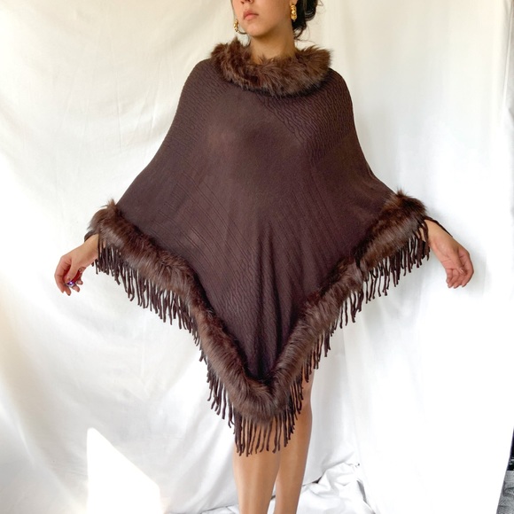 Brown faux fur tassel poncho duster - Picture 2 of 7